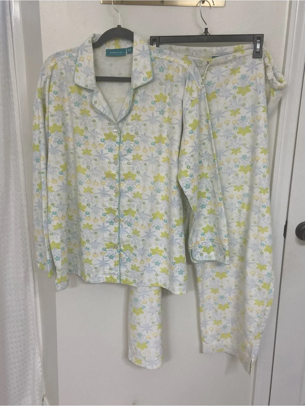 Needham Lane vintage 90’s Women’s Floral Pajama Set – Size XL cottagecore